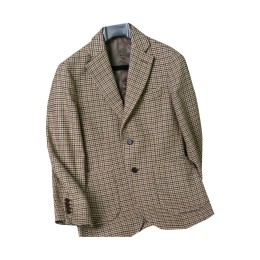 SKMS042  設計復古英倫溫莎格羊毛西裝    秋冬   粗花呢  犬牙紋格子   修身西服外套男 啡格 西裝 兩粒單排扣   雙開杈  粗布 西裝  福爾摩斯 西裝   英 式 西裝    古典西裝 SKMS042  設計復古英倫溫莎格羊毛西裝    秋冬   粗花呢  犬牙紋格子   修身西服外套男 啡格 西裝 兩粒單排扣   雙開杈  粗布 西裝  福爾摩斯 西裝   英 式 西裝    古典西裝